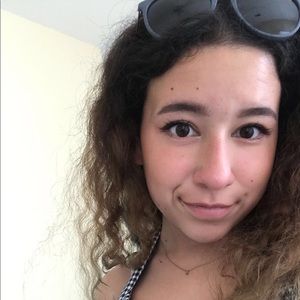 Meet your Posher, Sara